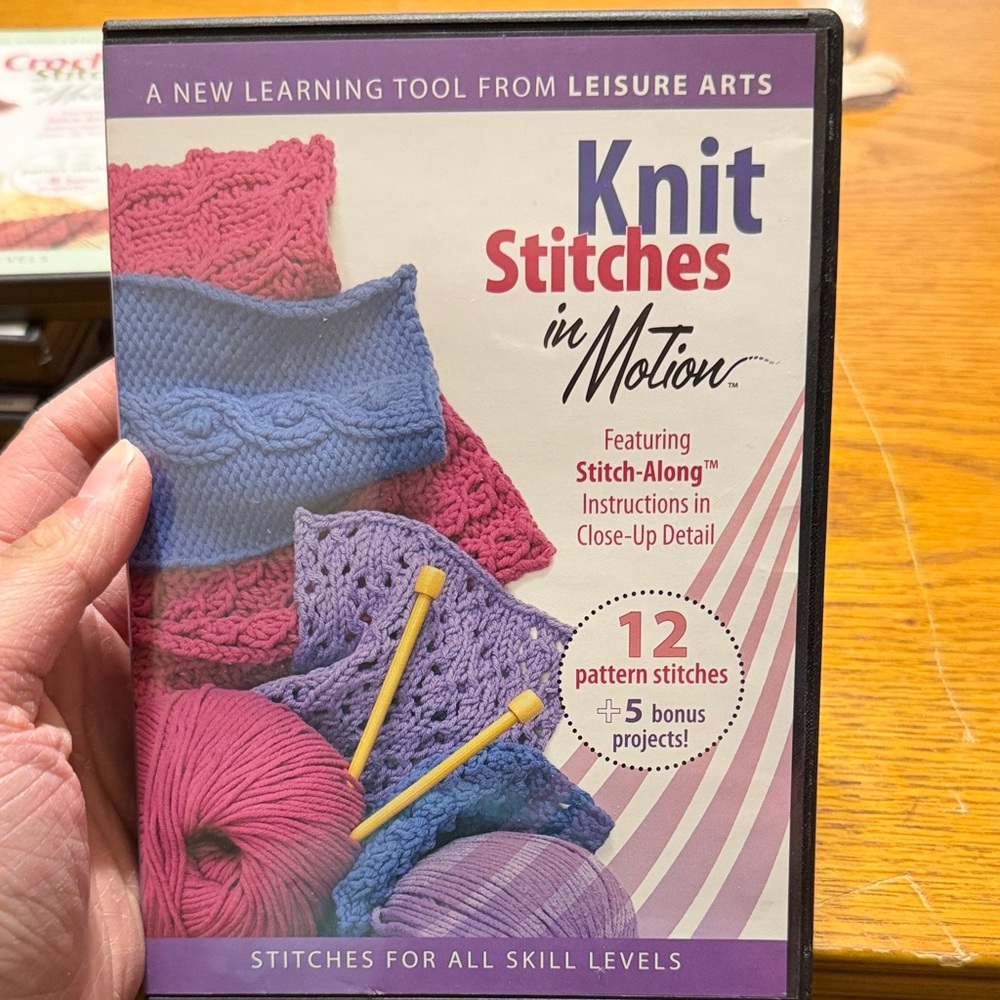 Knit Stitches in Motion DVD